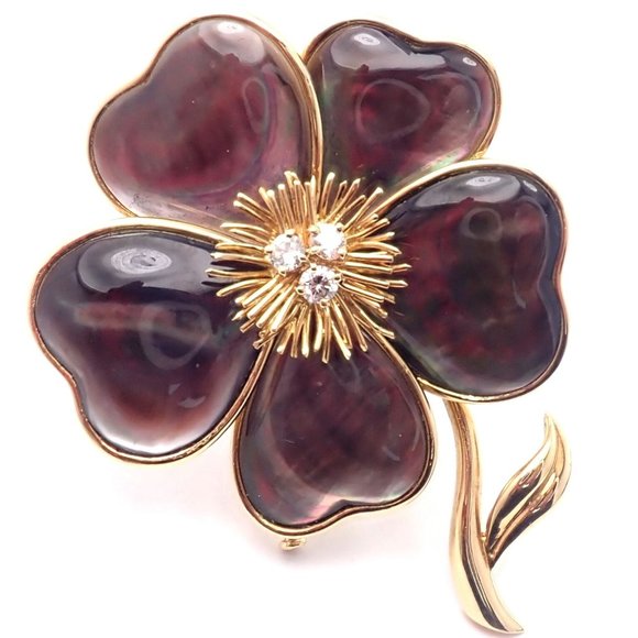 Van Cleef & Arpels Clématite 18k Yellow Gold Diamond Gray Mother of Pearl Brooch - Picture 1 of 9